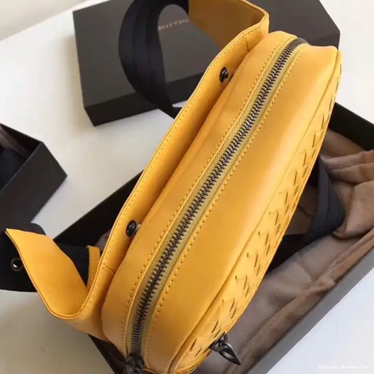 Official Brother Sam Veneta 20SFBV0104 Bags Bottega 0618